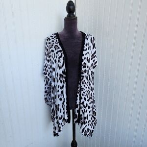 Roffe Anthropologie Women's Leopard Open Front Kimono One Size Soft Viscose  OS